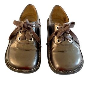 Metallic Lace Up Patent Leather Comfort Shoes Olive Green Size 5.5